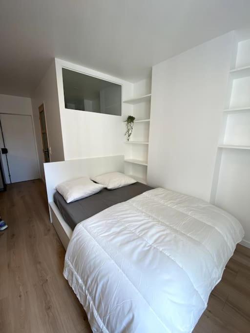 Appartement Moderne & Calme Sacre Coeur Parijs